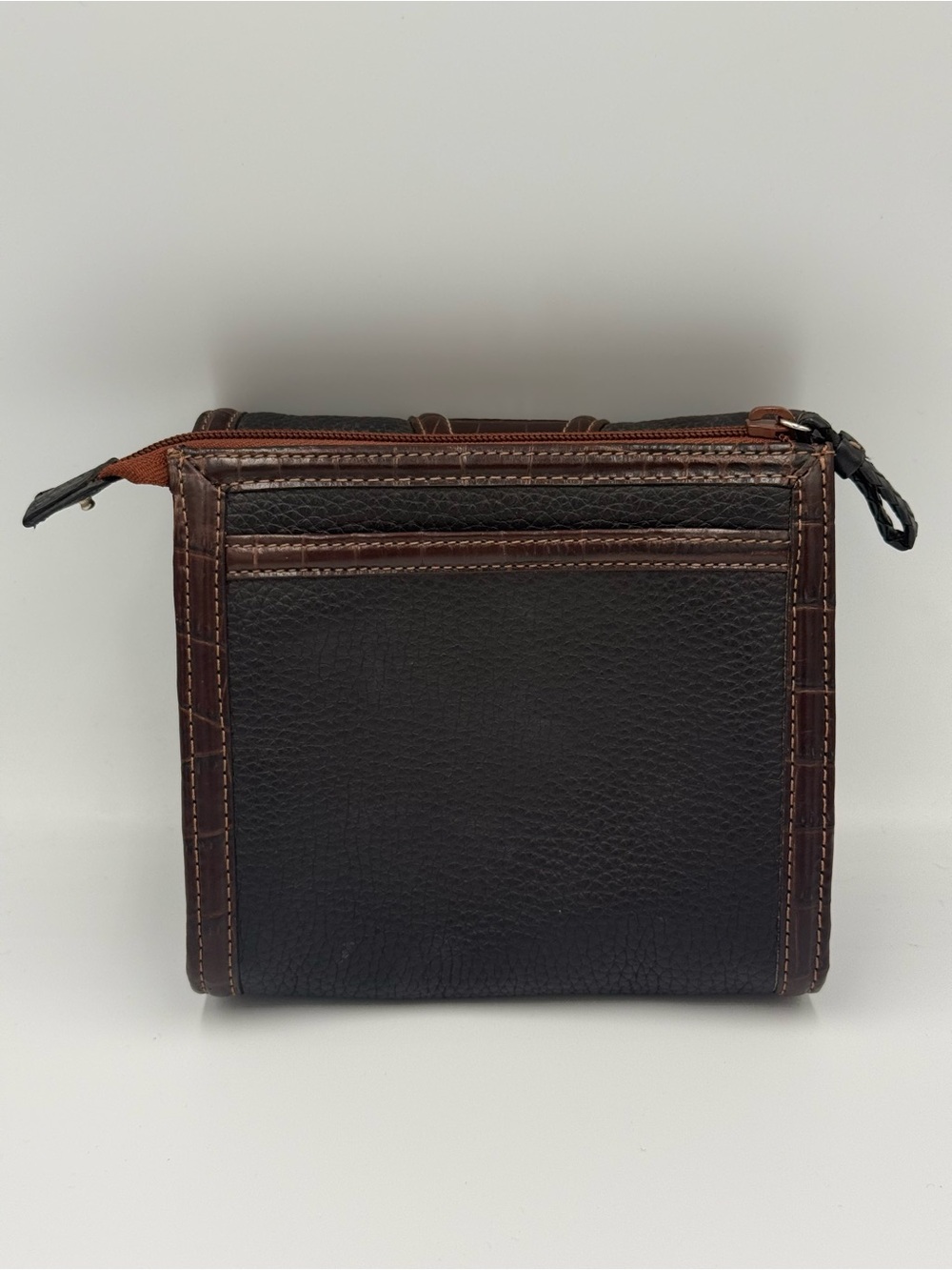 Brighton Vintage Leather Crossbody Wallet with Silver Ring - Picture 2 of 13